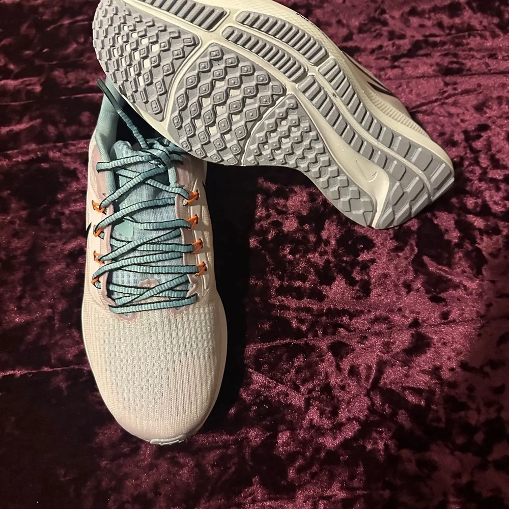Nike Women's Athletic Shoes - Light Blue and Coral